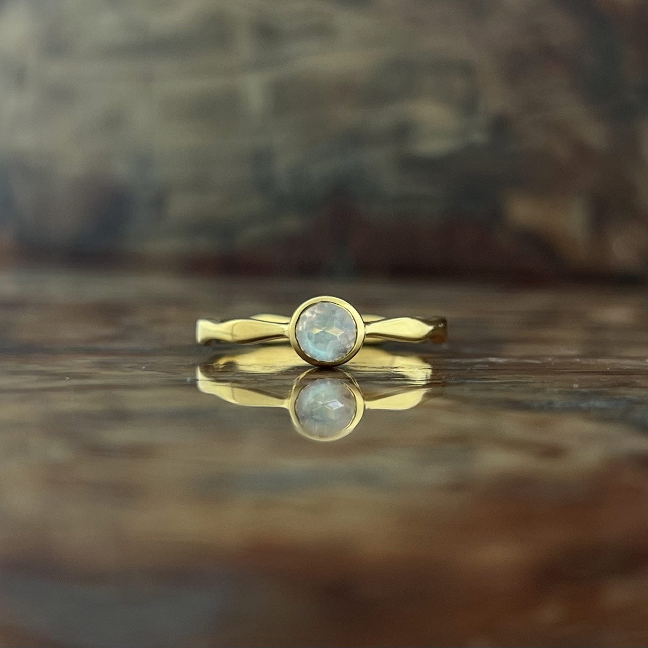 MOONSTONE 18K VERMEIL GOLD WAVY RING