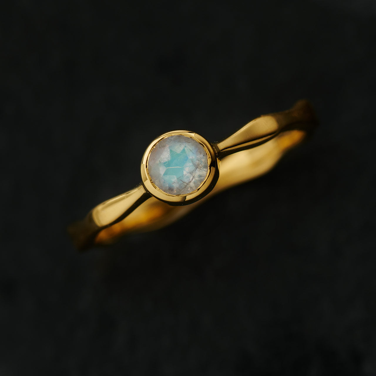 MOONSTONE 18K VERMEIL GOLD WAVY RING