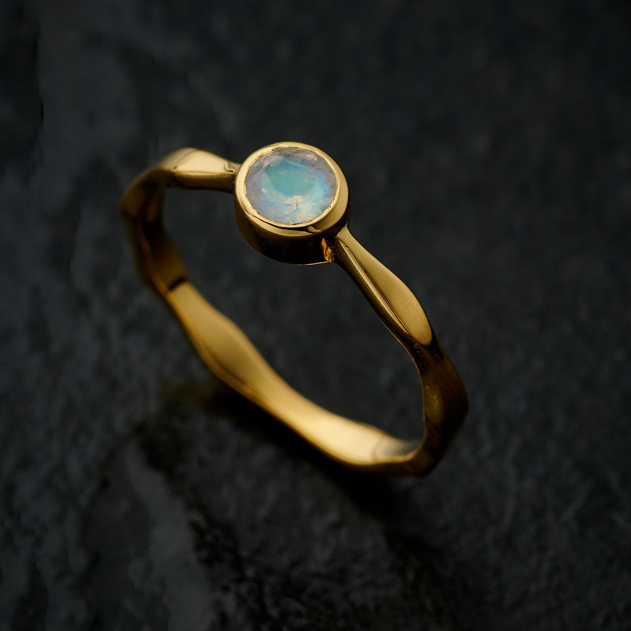 MOONSTONE 18K VERMEIL GOLD WAVY RING