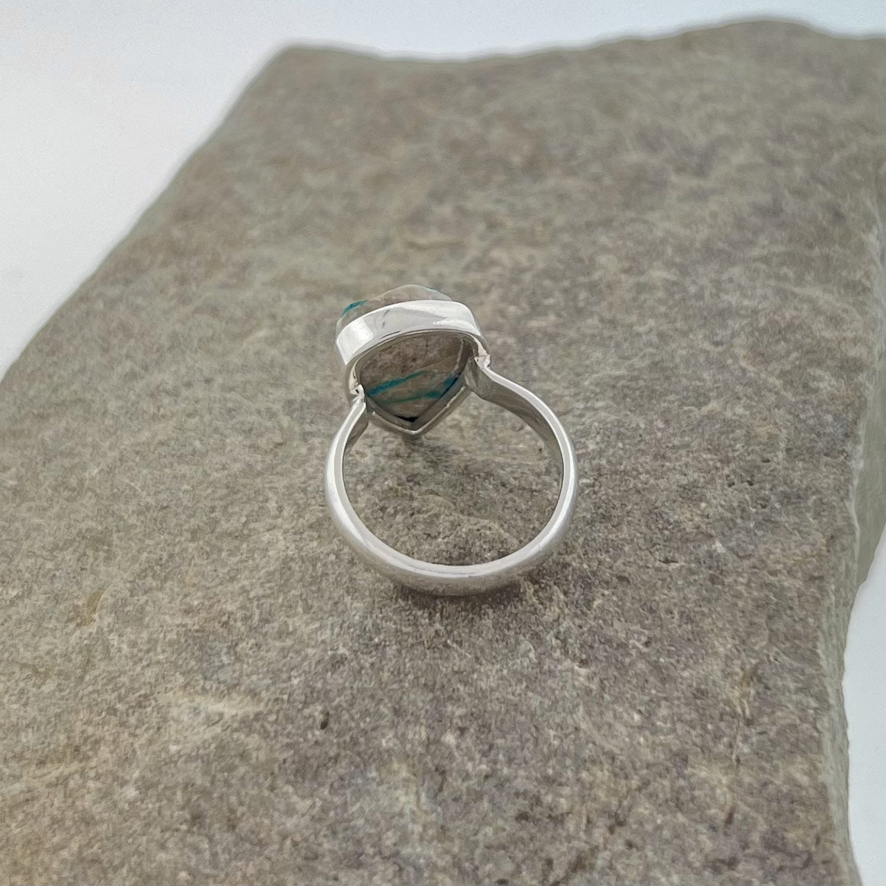 DIOPTASE CRYSTAL STERLING SILVER RING