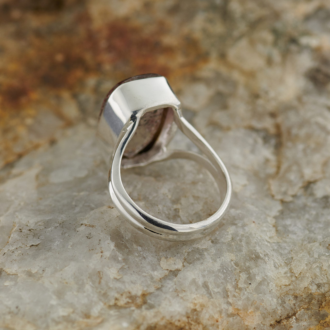 ORIRE LUCKY QUARTZ STERLING SILVER RING