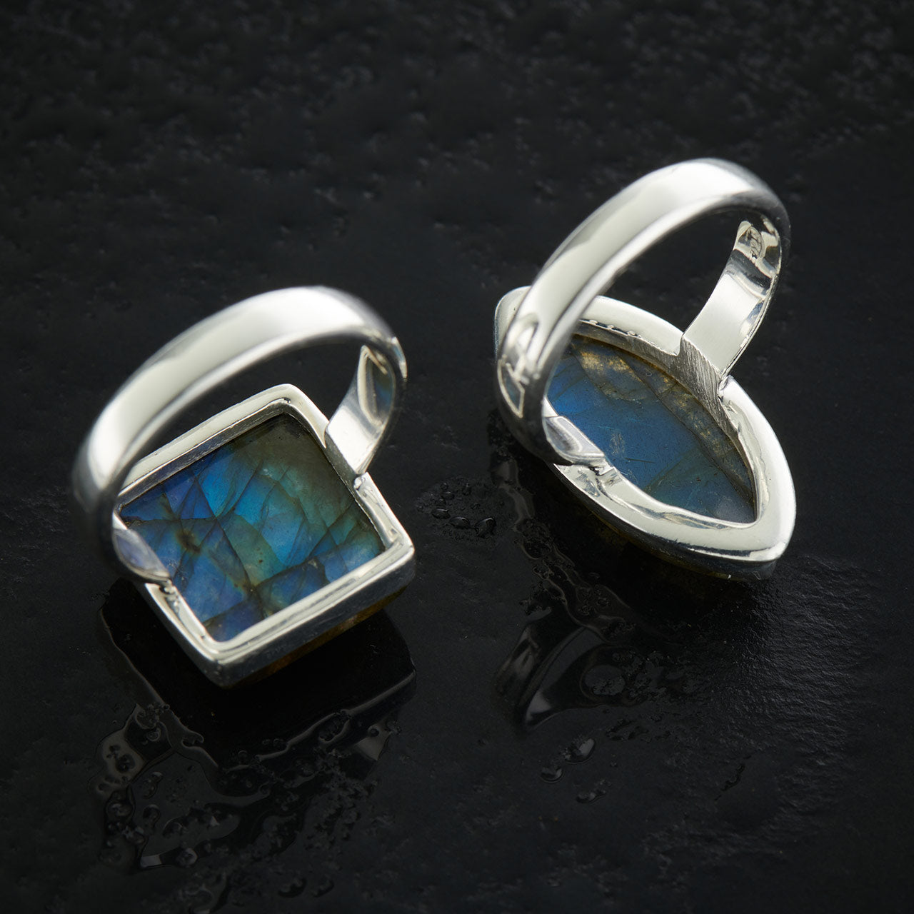 BLUE FIRE LABRADORITE STERLING SILVER RING