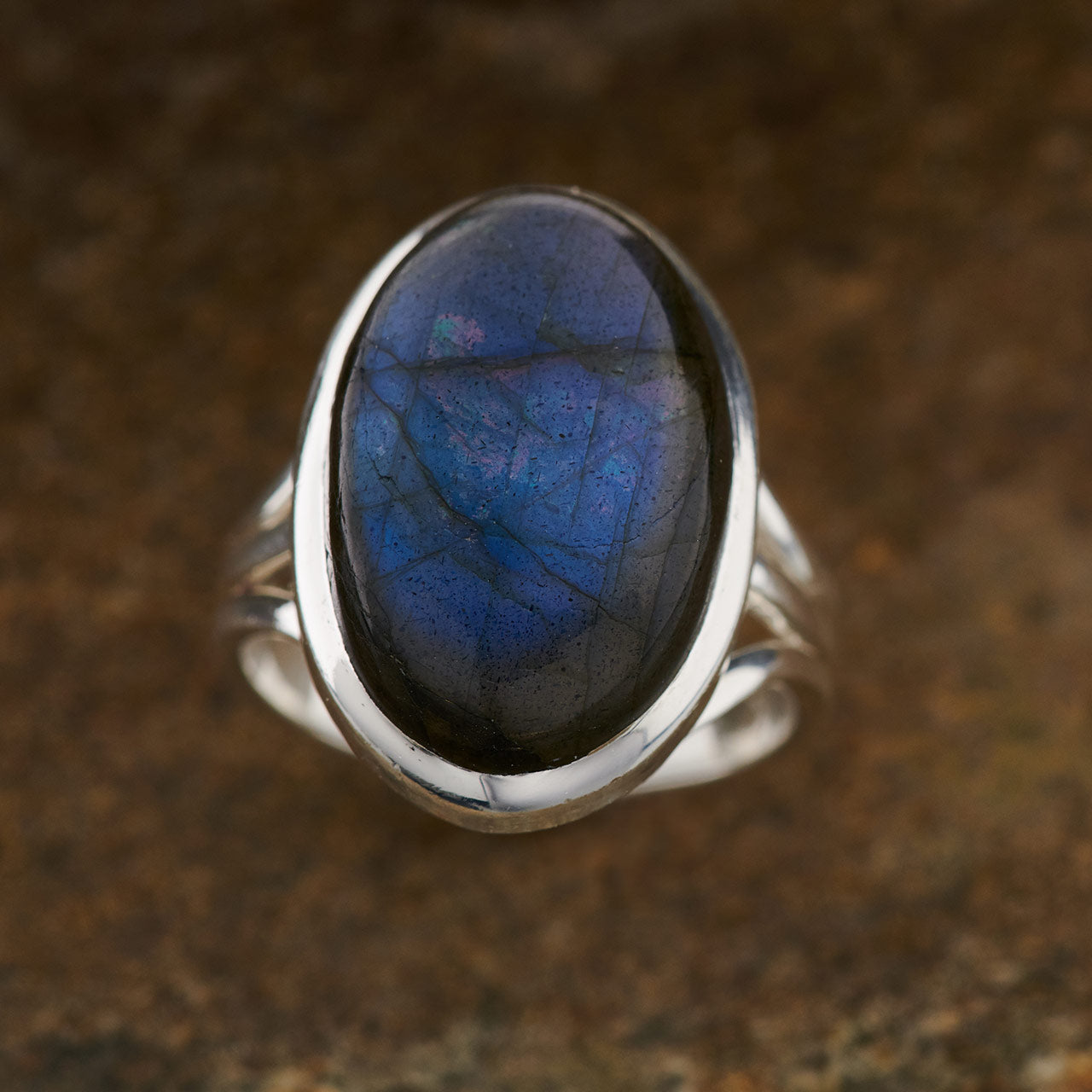 BLUE FIRE LABRADORITE STERLING SILVER RING