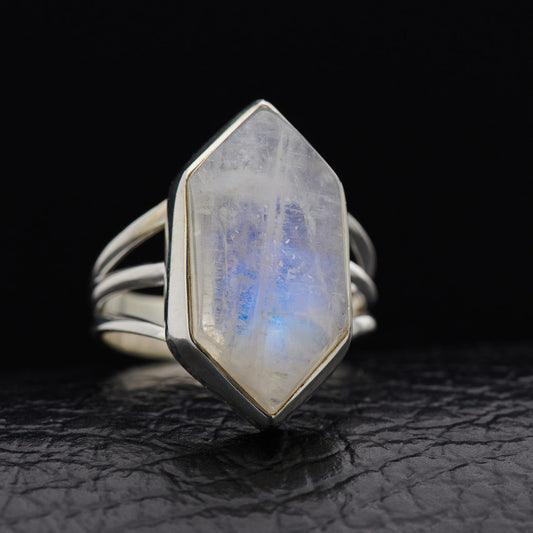 MOONSTONE STERLING SILVER RING PREMIER COLLECTION