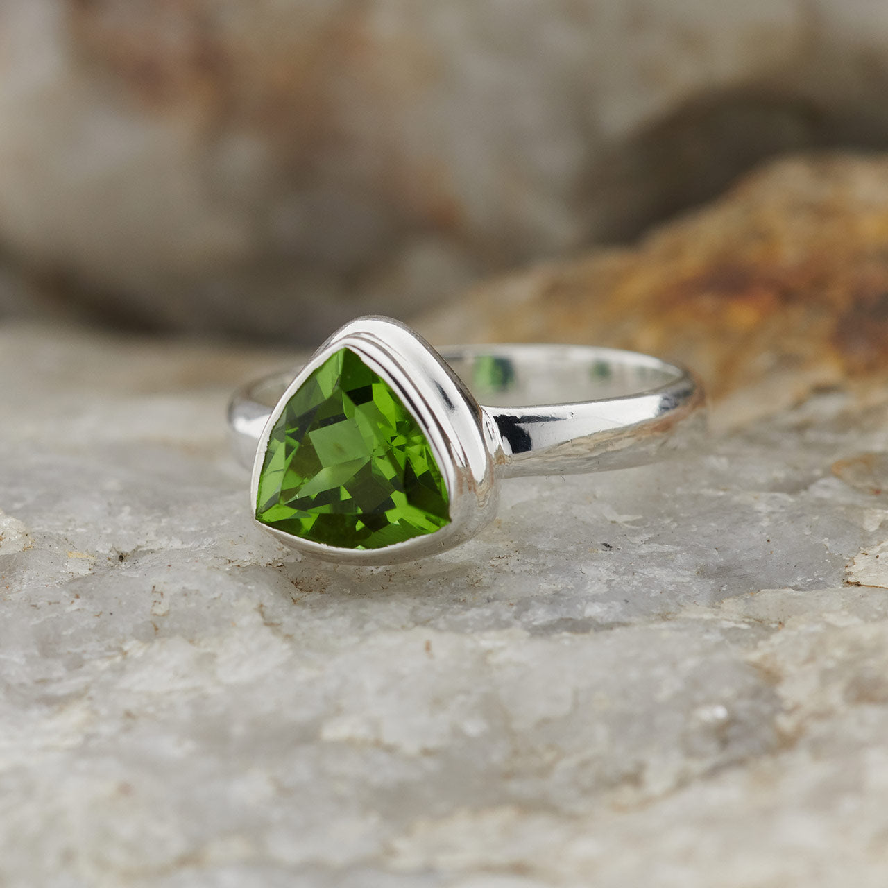 ALEXANDRITE AUTUMN STERLING SILVER RING