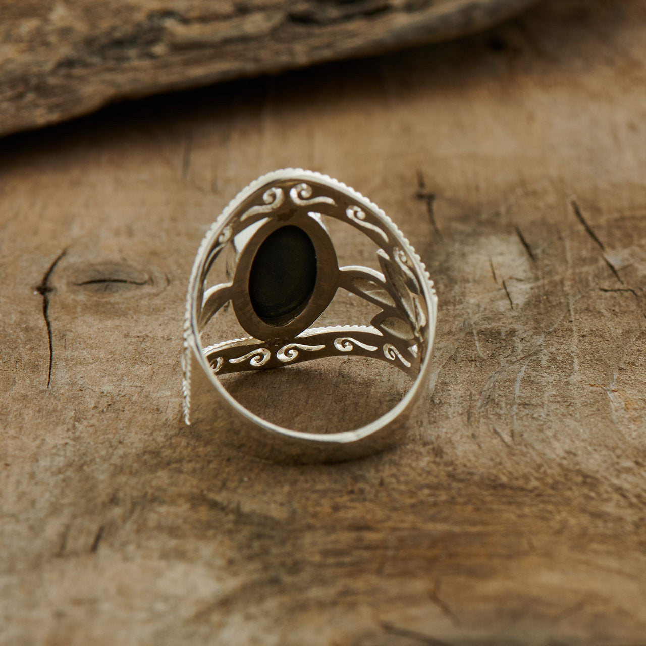 Black Onyx Sterling Silver Leaf Ring (35% OFF ONLINE ONLY)