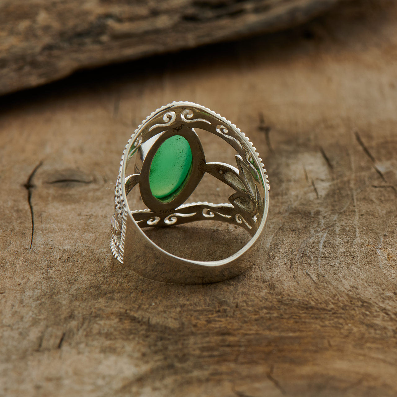 Chrysoprase Sterling Silver Leaf Ring (35% OFF ONLINE ONLY)