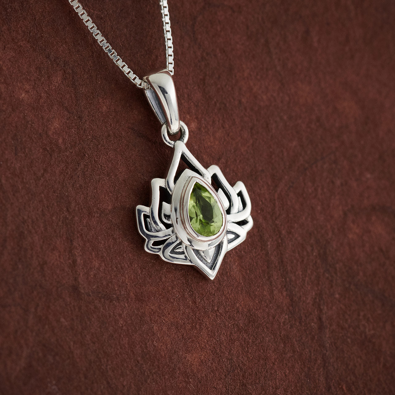 PERIDOT STERLING SILVER LOTUS 3.0 PENDANT