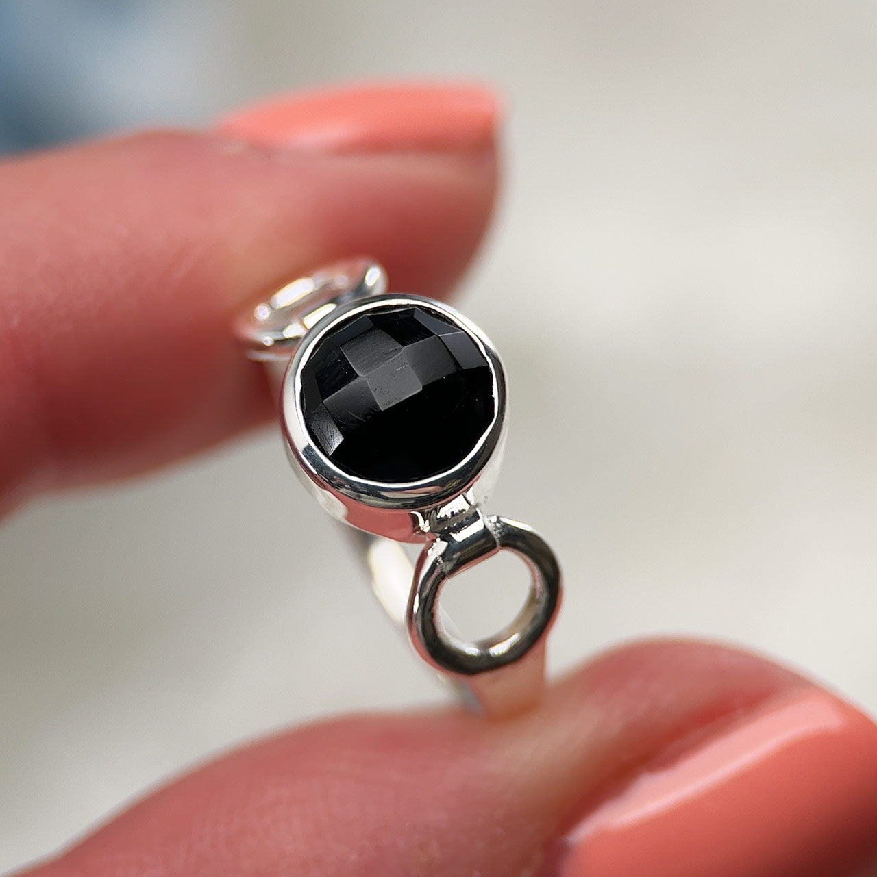 BLACK ONYX STERLING SILVER TRINITY RING