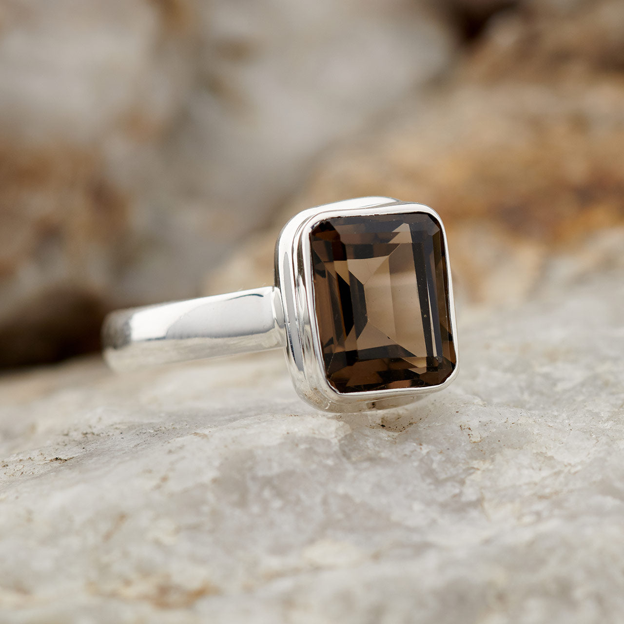 SMOKEY QUARTZ STERLING SILVER RING