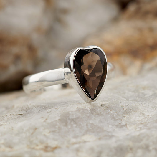 SMOKEY QUARTZ STERLING SILVER RING