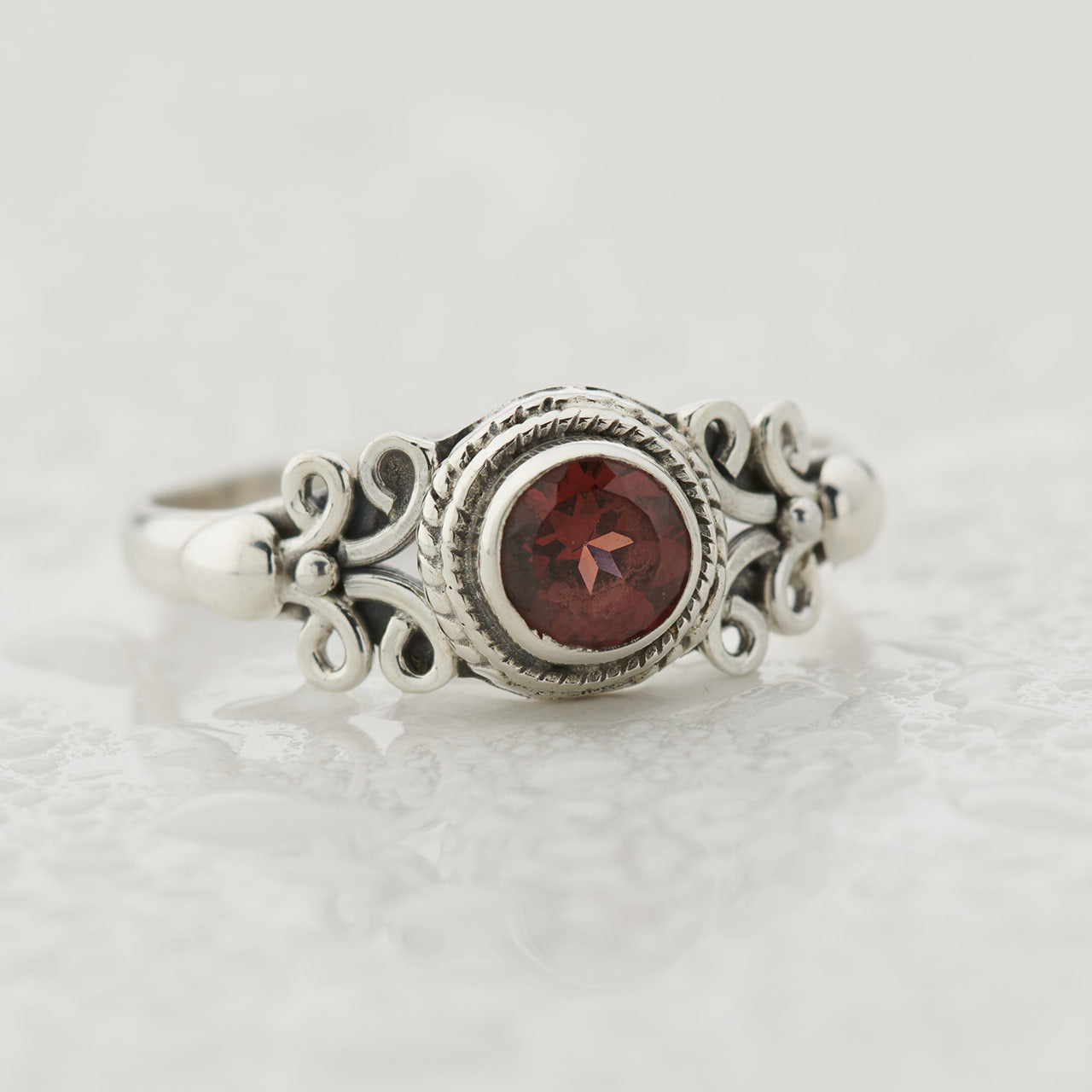 GARNET STERLING SILVER EDEN RING