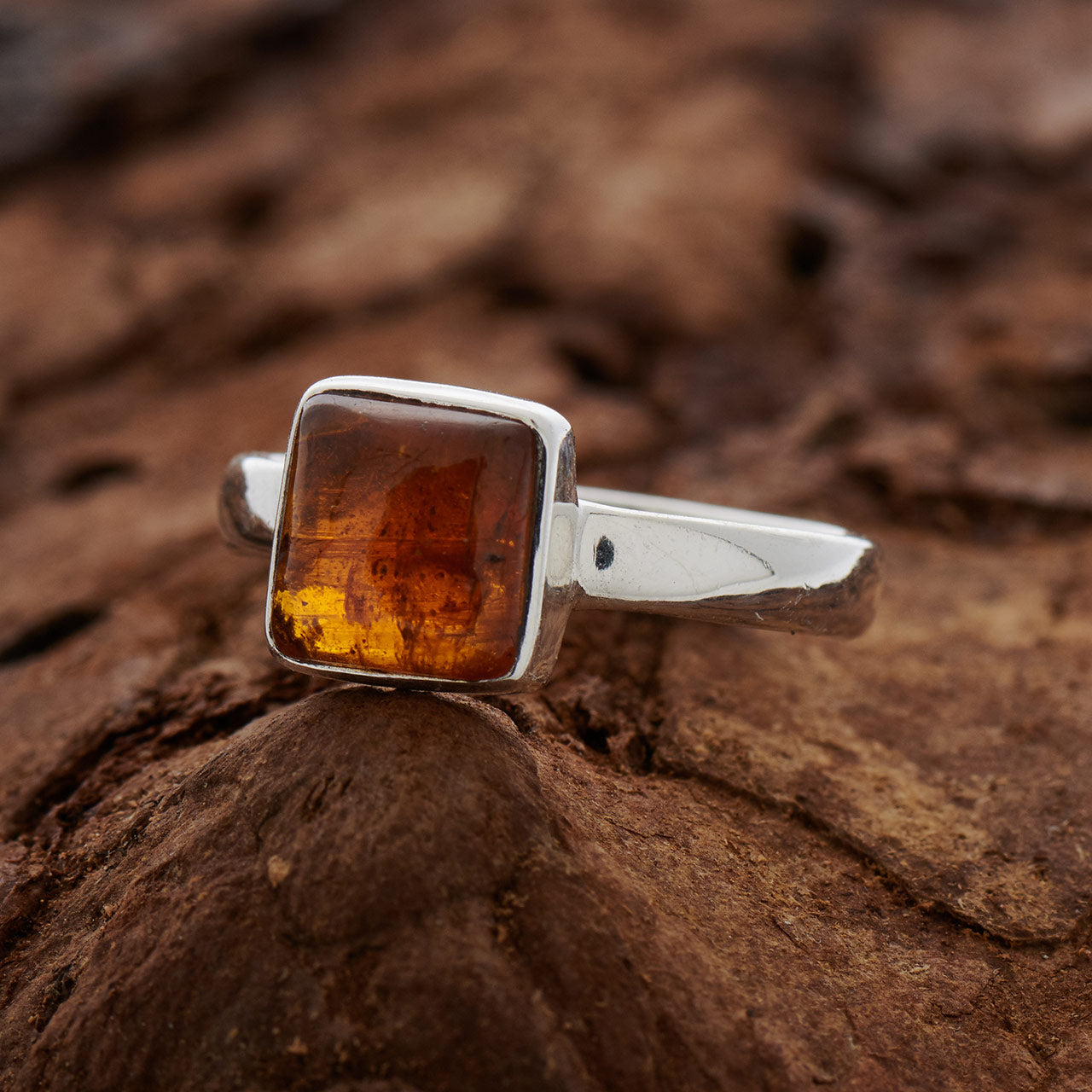 ORANGE KYANITE STERLING SILVER RING