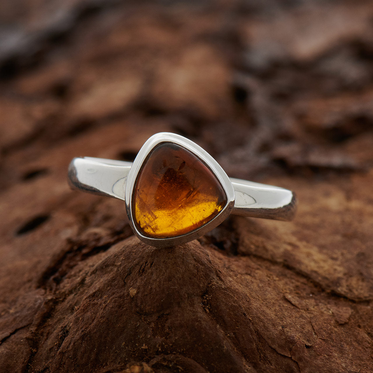 ORANGE KYANITE STERLING SILVER RING