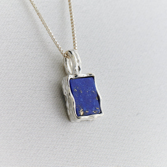 LAPIS STERLING SILVER REC HAMMERED FINISH PENDANT