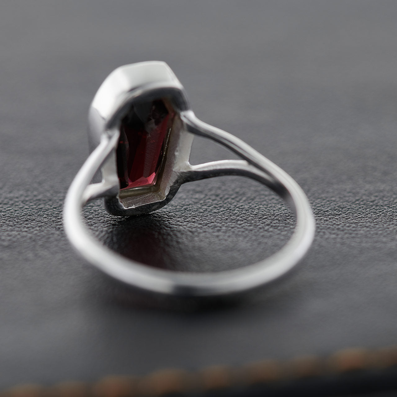 GARNET STERLING SILVER COFFIN RING