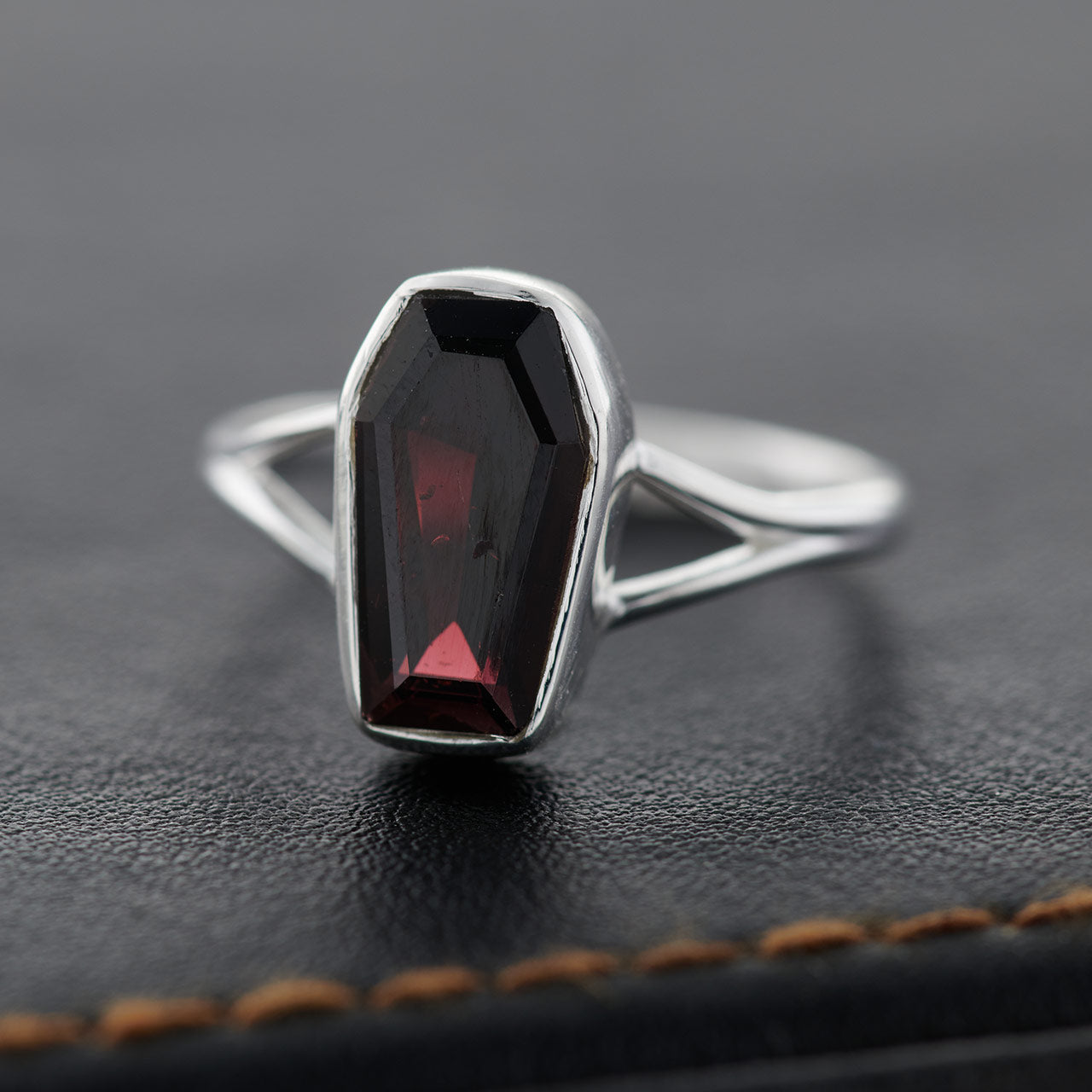 GARNET STERLING SILVER COFFIN RING