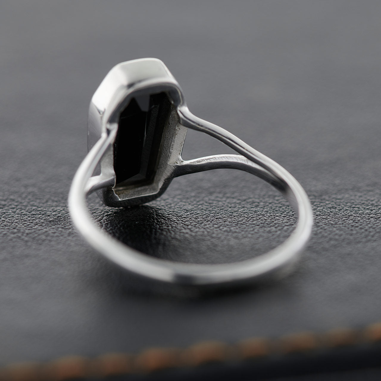 BLACK ONYX STERLING SILVER COFFIN RING