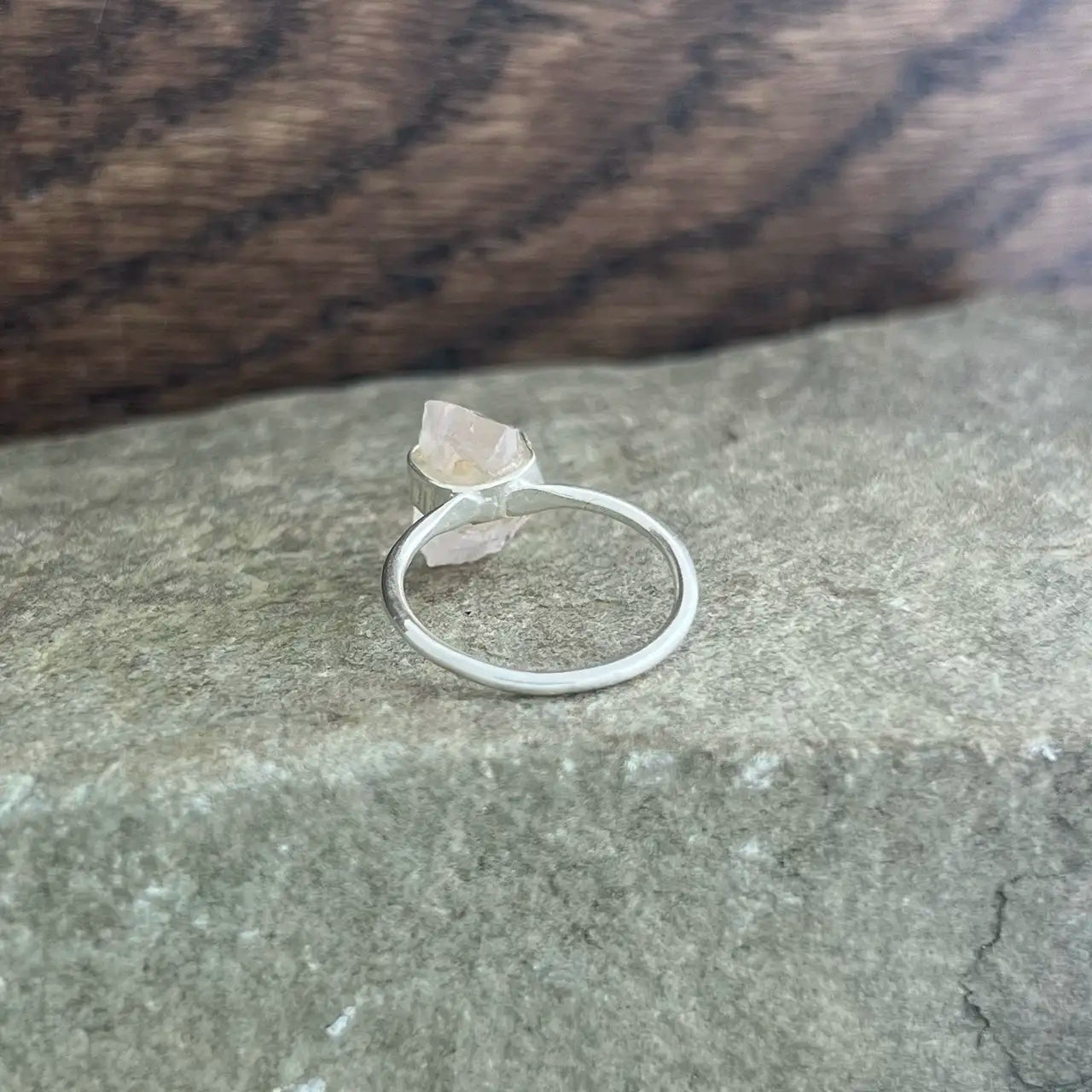 ROSE QUARTZ ROUGH PENCIL RING (50% OFF Online Only)