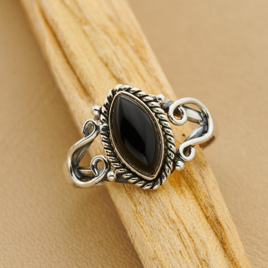 BLACK ONYX HORSESHOE RING (25% OFF Online Only)