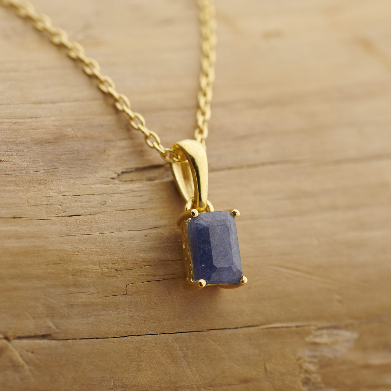 NATURAL BLUE SAPPHIRE 18K VERMEIL GOLD PENDANT RECTANGLE