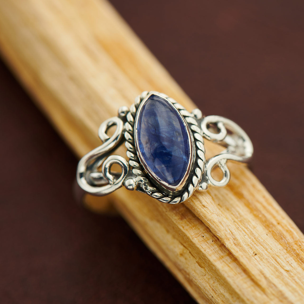 KYANITE HORSESHOE RING (25% OFF Online Only)