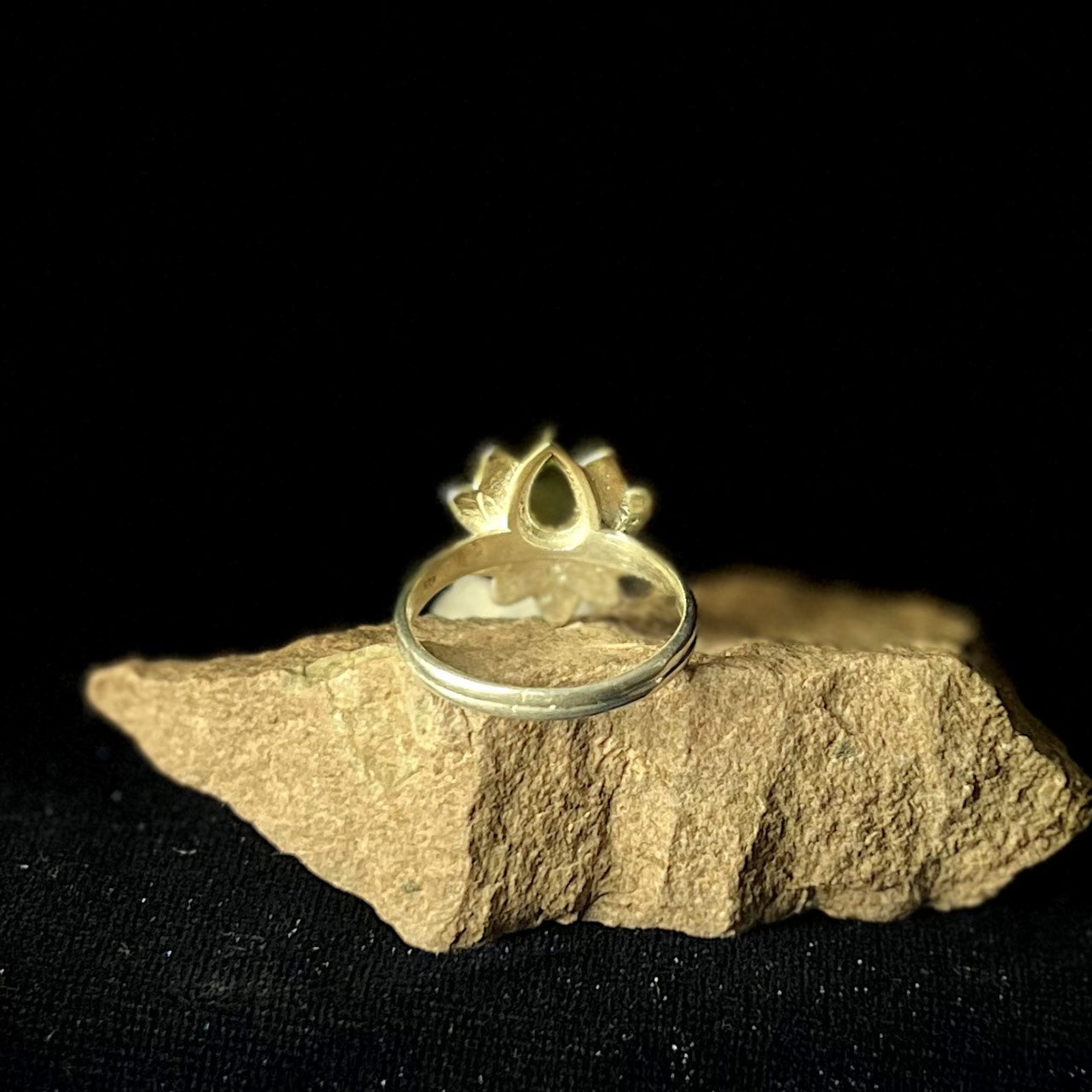 Peridot Ring LOTUS 2 (50% Off Online Only)