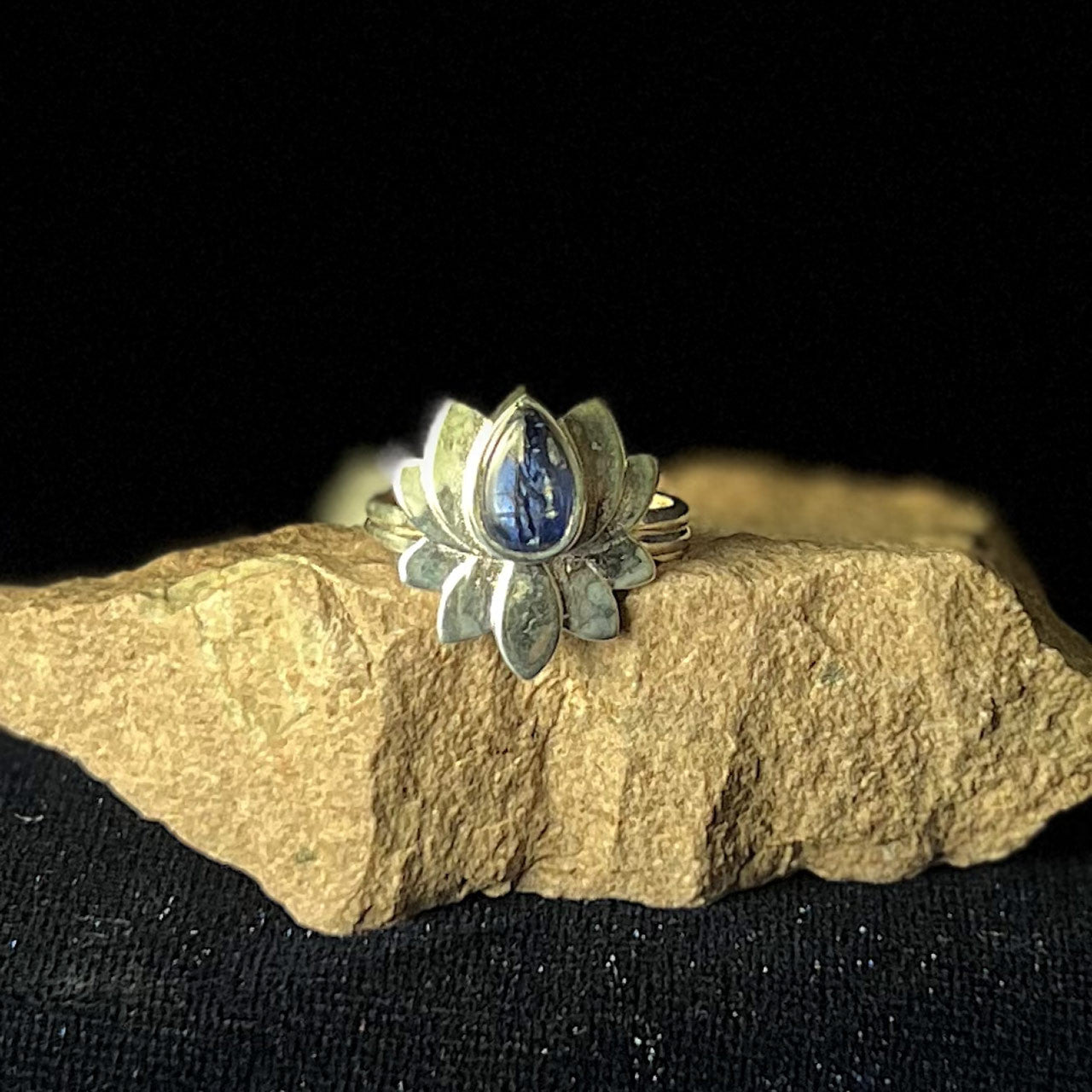 Kyanite Ring LOTUS 2 (50% Off Online Only)