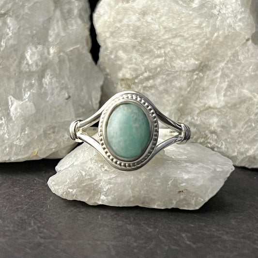 AMAZONITE RING V-BAND W/KNOT (30% OFF ONLINE ONLY)