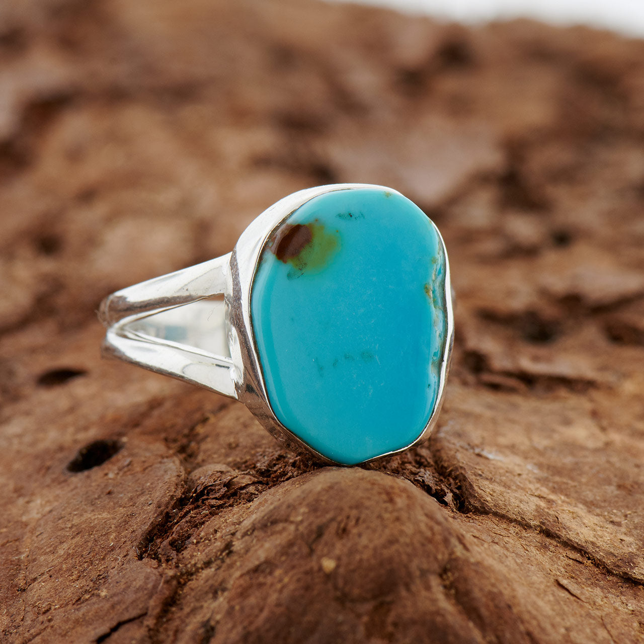 KINGMAN TURQUOISE STERLING SILVER RING