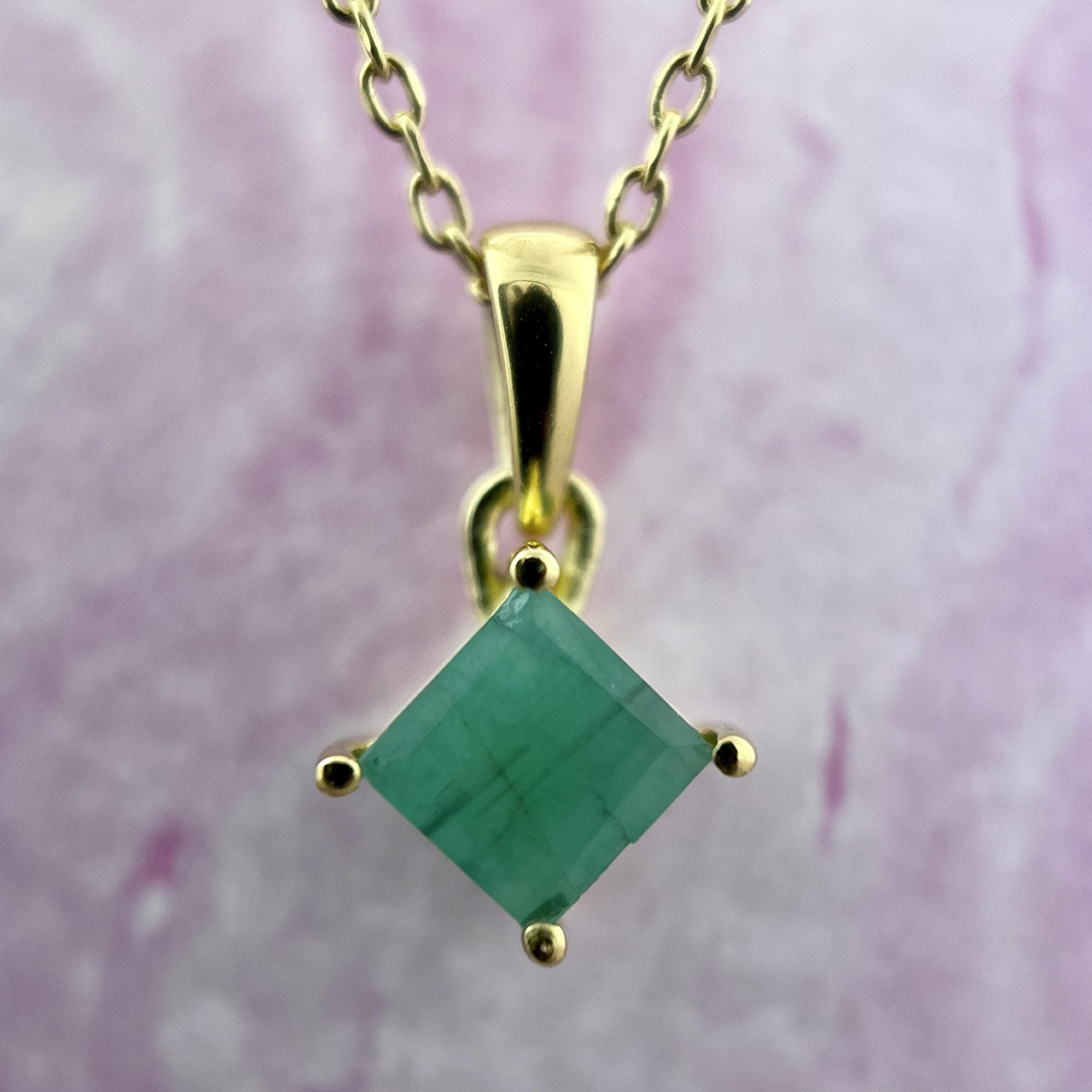 NATURAL EMERALD 18K VERMEIL YELLOW GOLD PENDANT SQ