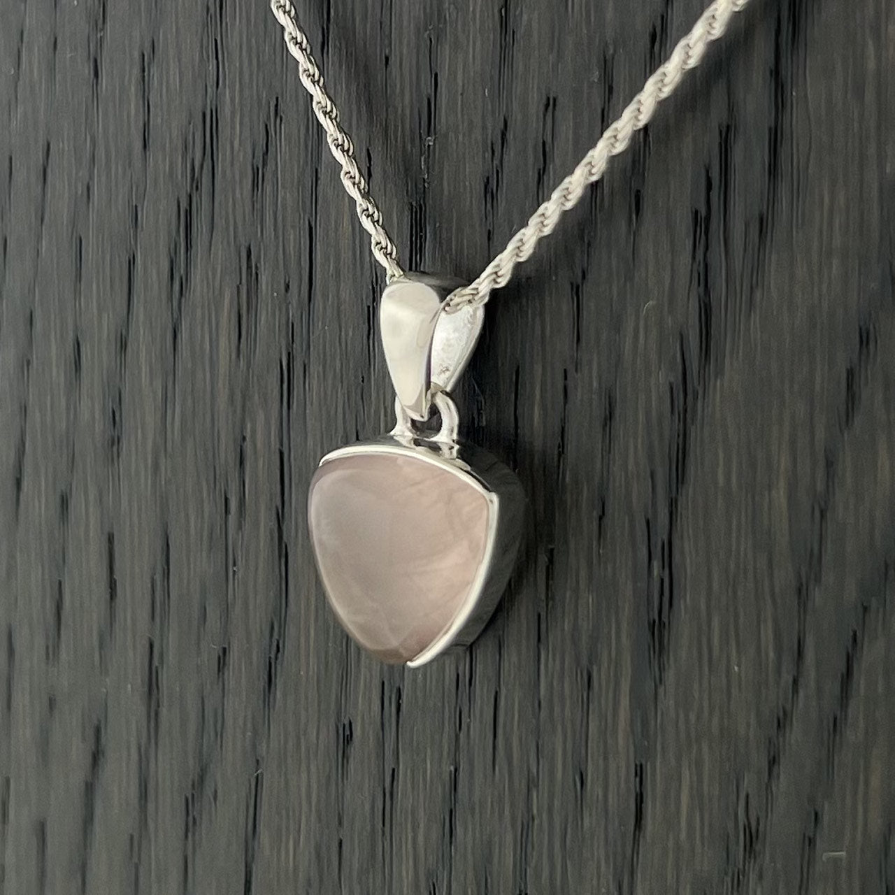 ROSE QUARTZ STERLING SILVER PENDANT