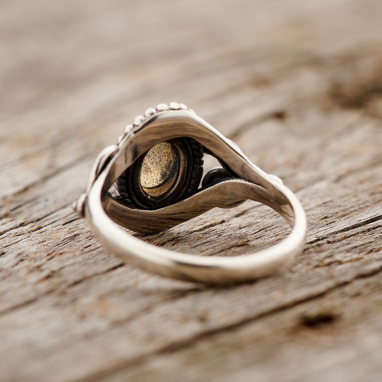 LABRADORITE STERLING SILVER DAHLIA RING