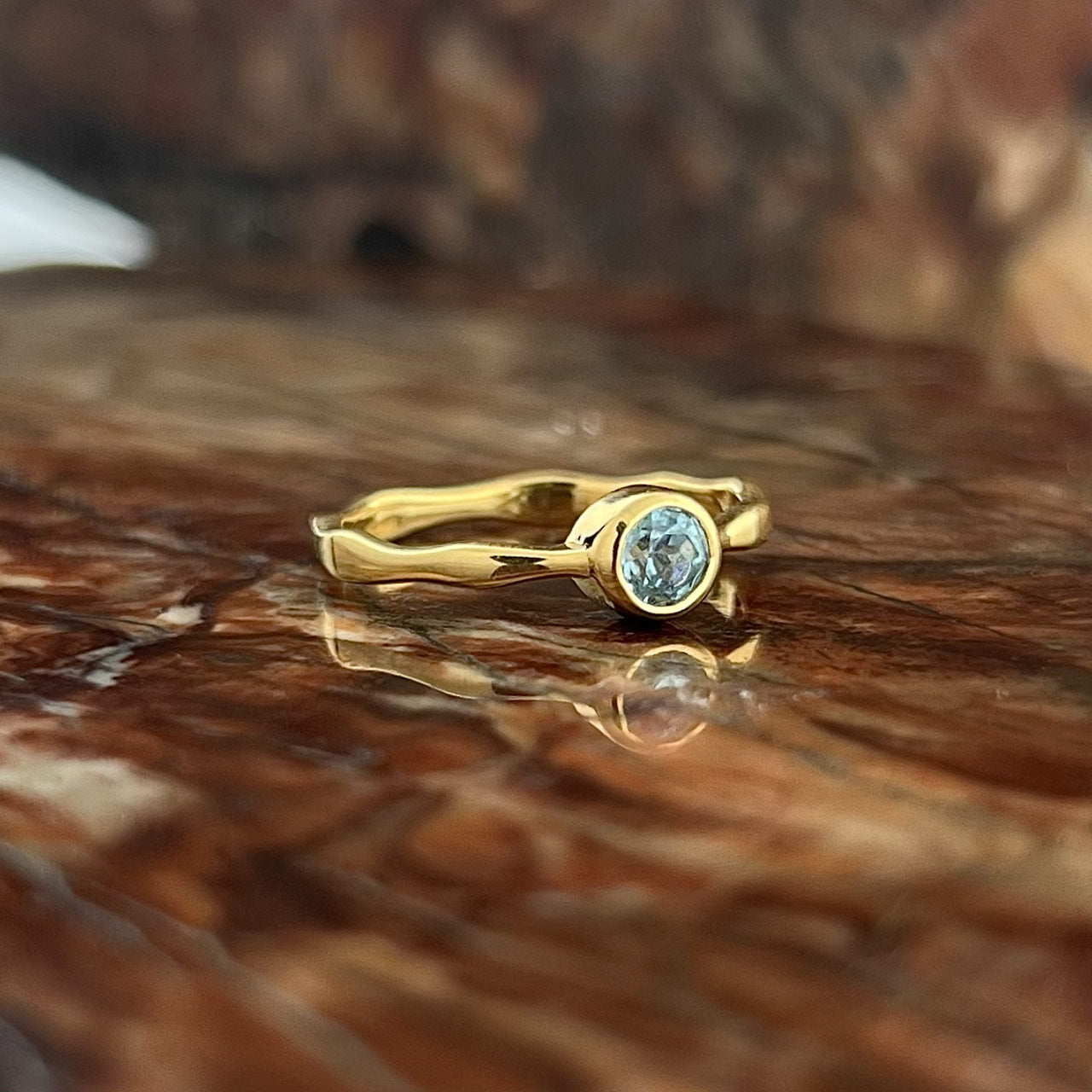 AQUAMARINE 18K VERMEIL GOLD WAVY RING