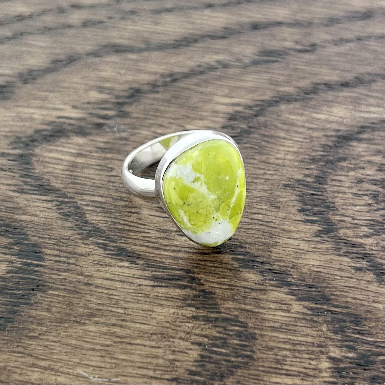 LIZARDITE STERLING SILVER RING