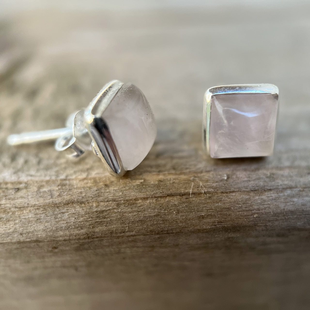 ROSE QUARTZ STERLING SILVER STUD