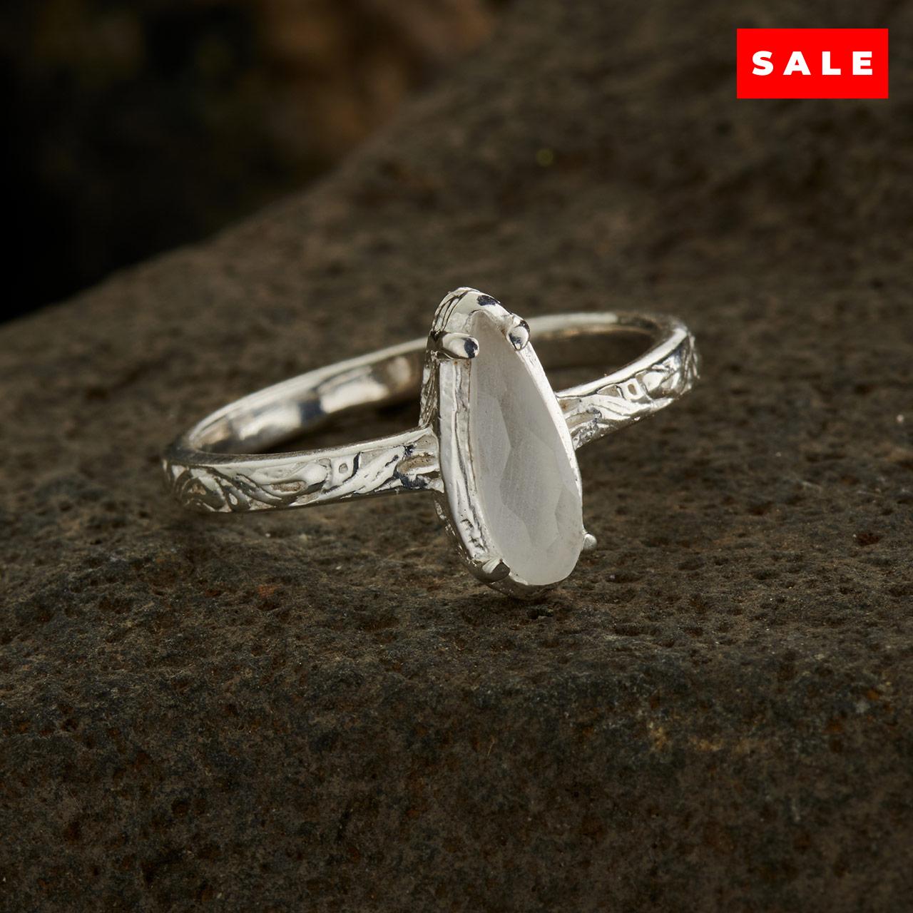 CRYSTAL QUARTZ CHECKER FILIGREE RING (50% Off Online Only)