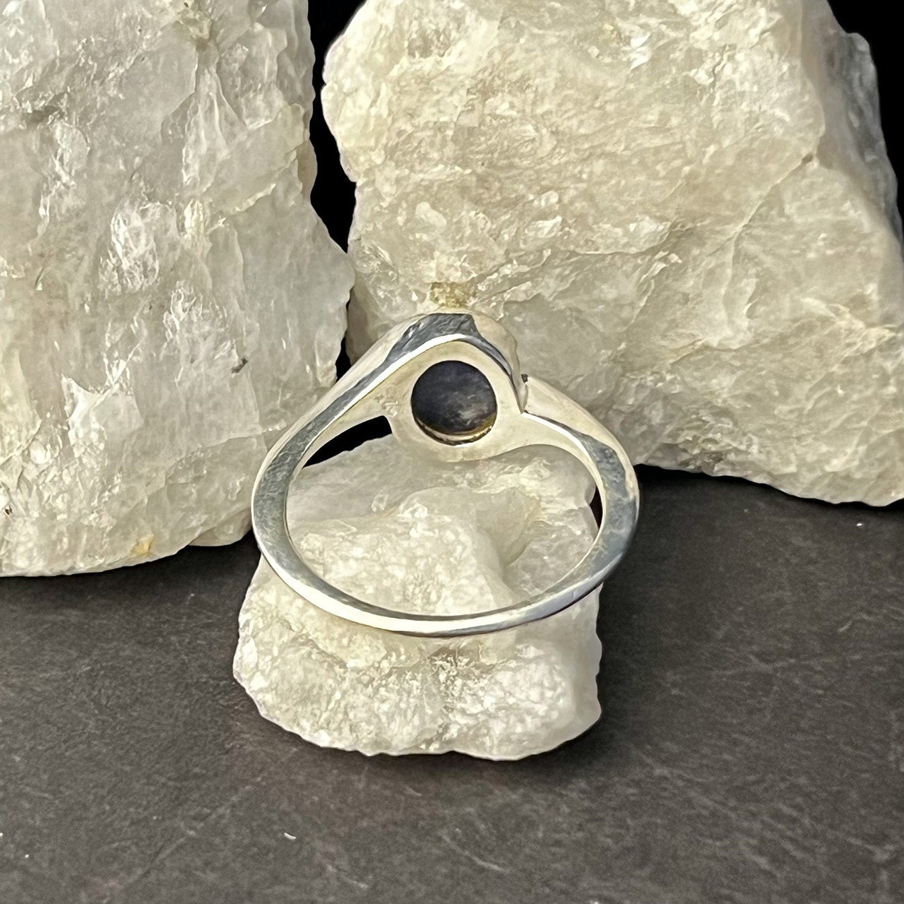 SODALITE RING CAB TWIST (50% Online only)