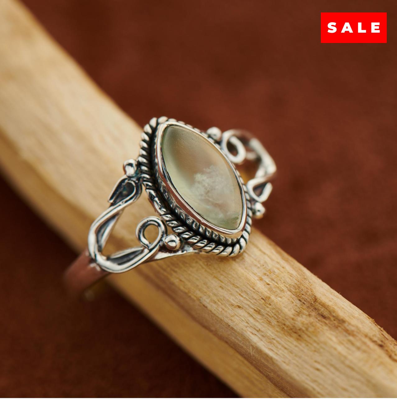 PREHNITE HORSESHOE RING (25% OFF Online Only)