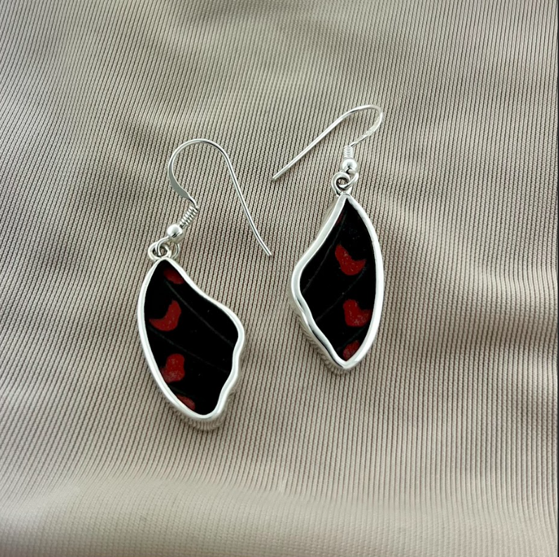 SCARLET MORMON FINE SILVER EARRINGS