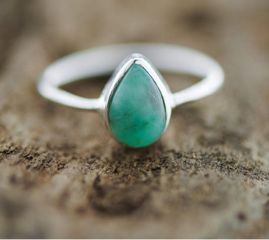 Emerald Teardrop Sterling Silver Ring (30% OFF ONLINE ONLY)