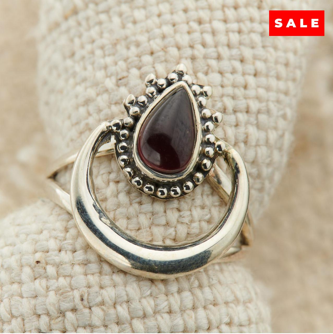 GARNET HALO RING (50% Off Online only)