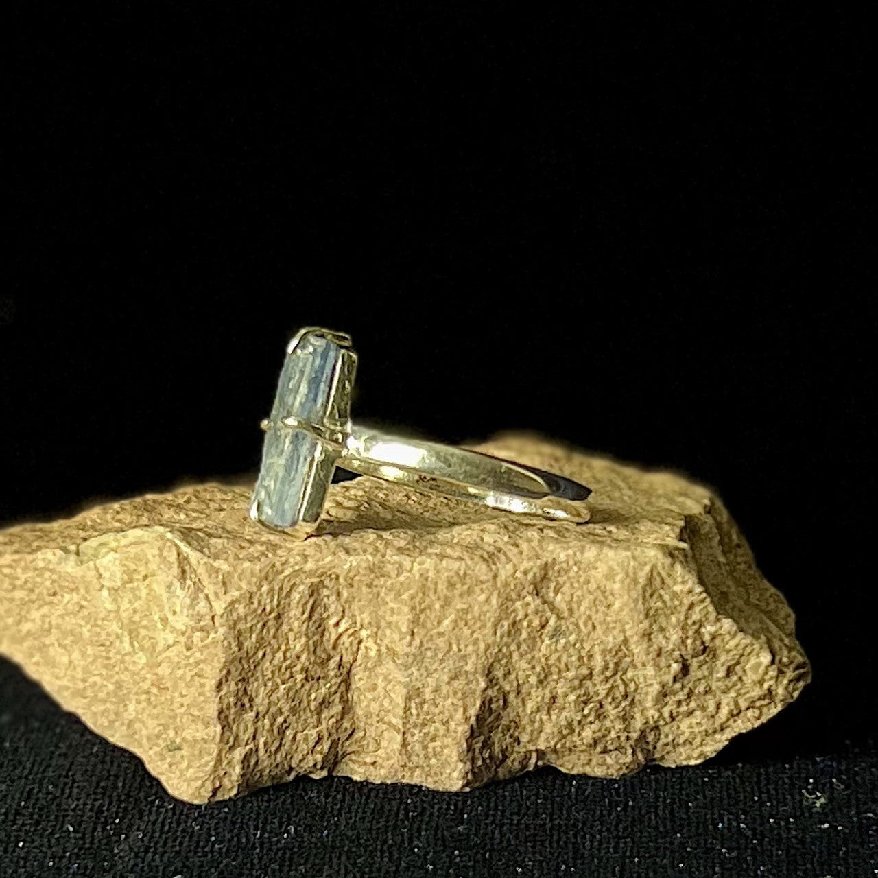 BLUE KYANITE RING STERLING SILVER