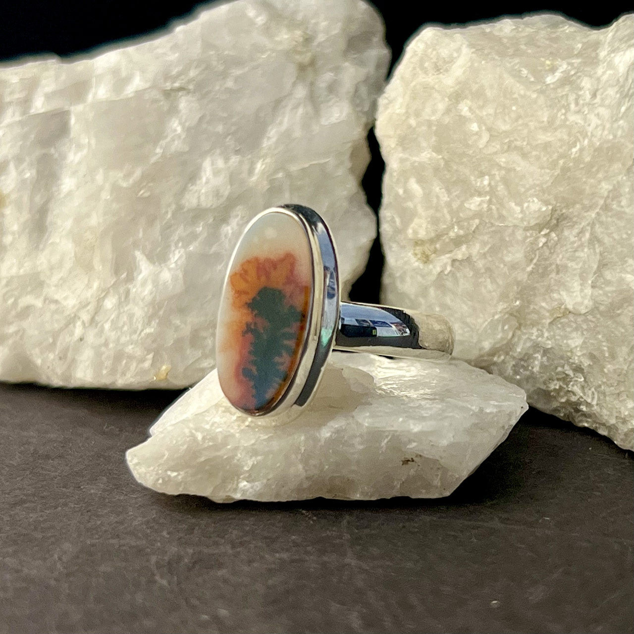 SCENIC DENDRITIC AGATE RING