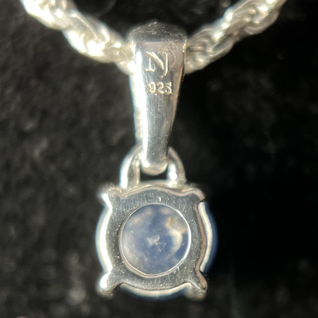 NATURAL BLUE SAPPHIRE STERLING SILVER CIRCLE 5X5 PENDANT