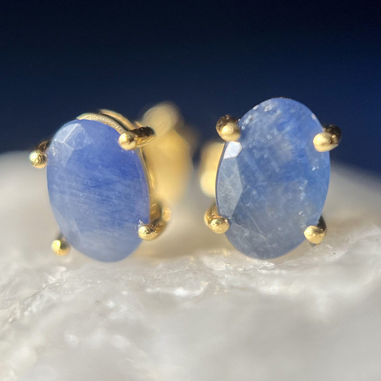 NATURAL BLUE SAPPHIRE VERMEIL YELLOW 18K OVAL 6X4 EARRINGS