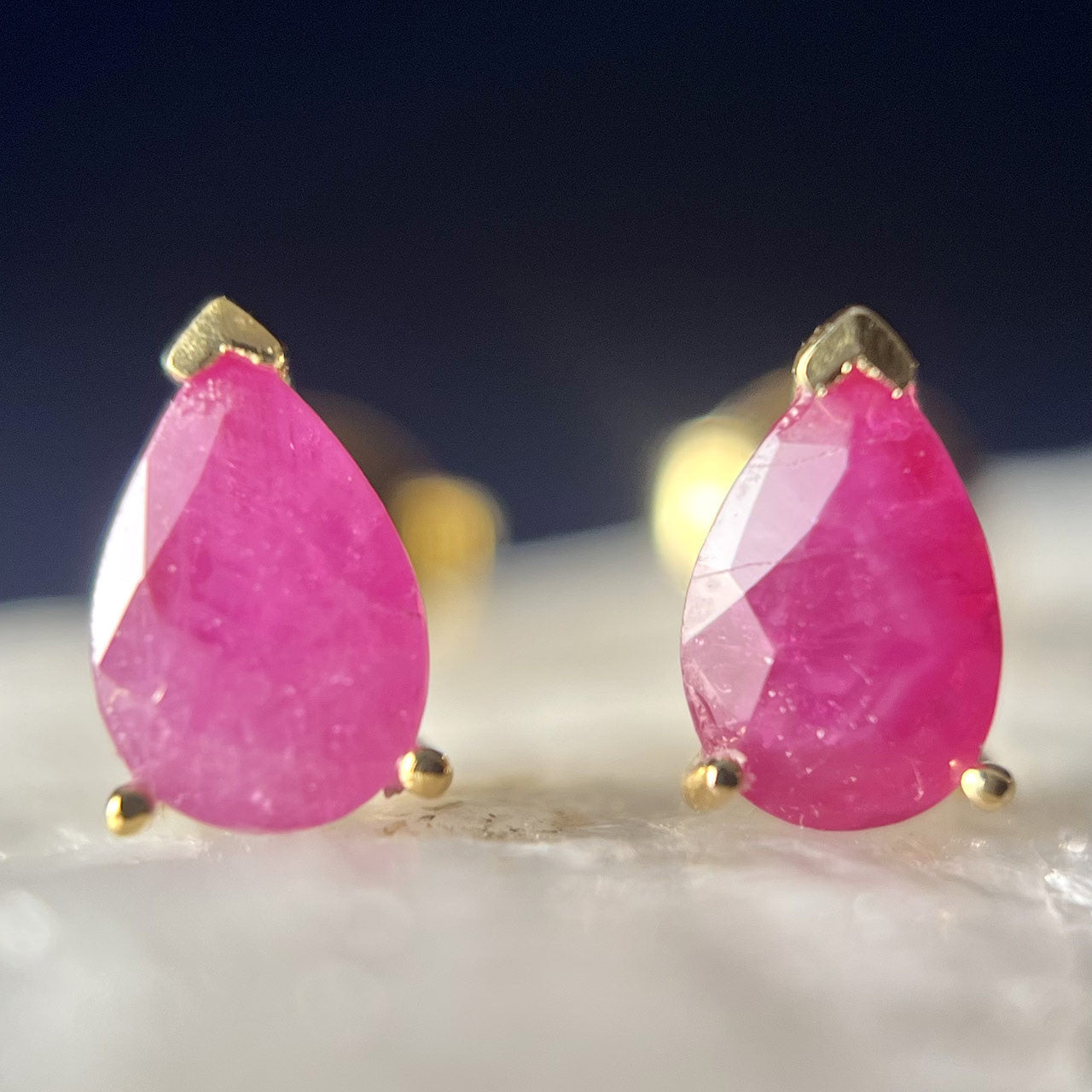 NATURAL RUBY VERMEIL YELLOW 18K TEARDROP 6X4 EARRINGS