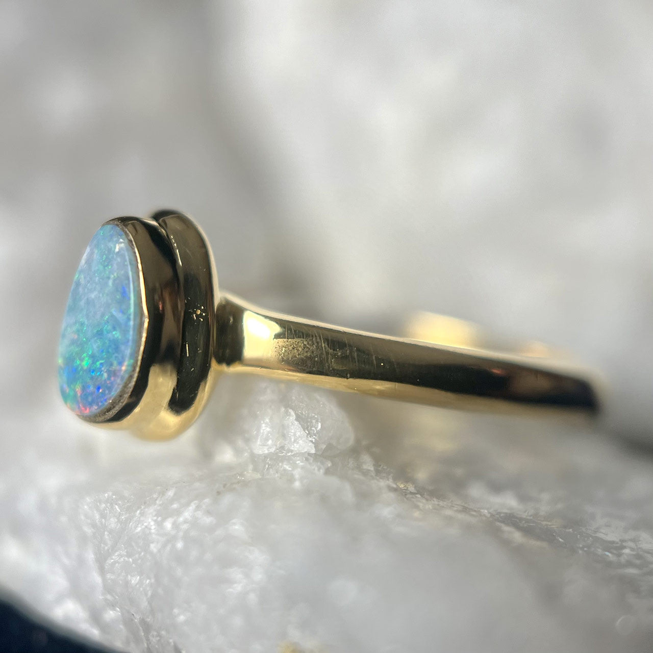 AUSTRALIAN OPAL 18K VERMEIL GOLD RING