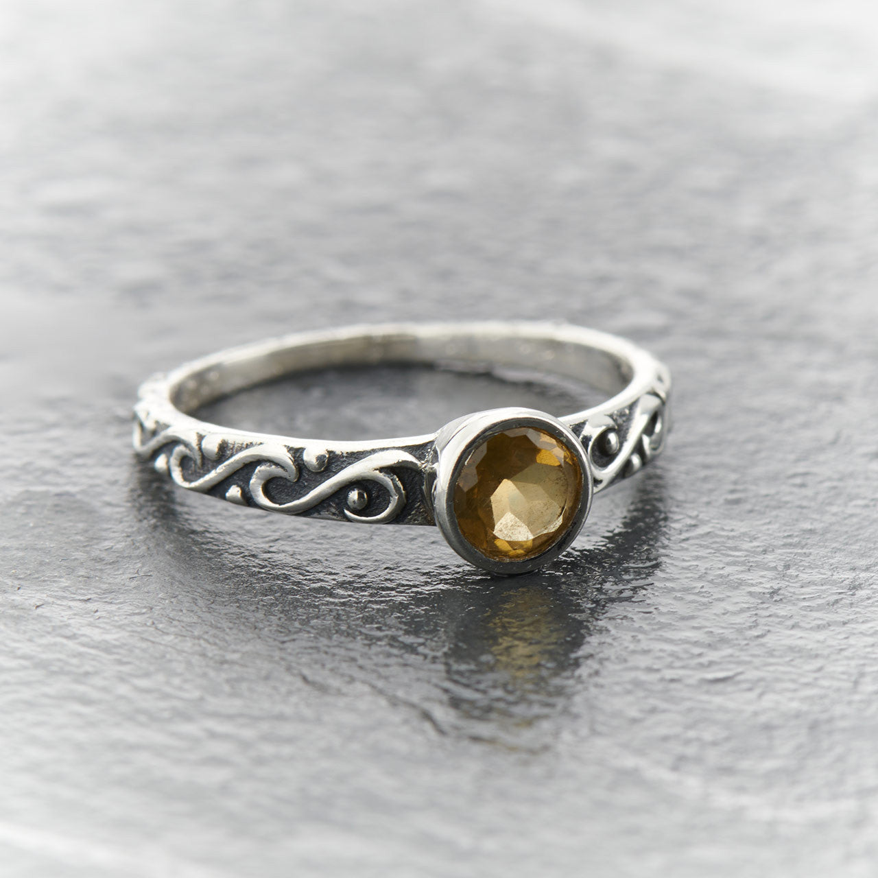 HONEY QUARTZ STACKABLE CELTIC RING