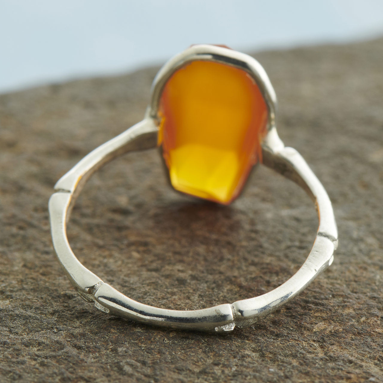 Carnelian RING BONE-BAND COFFIN